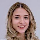 Вовк Ксения Юрьевна, стоматолог-терапевт