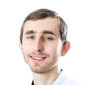 Кардашев Александр Александрович, стоматолог-ортопед