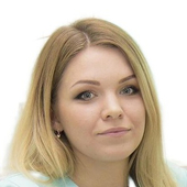 Бундель Евгения Владимировна, стоматолог-терапевт