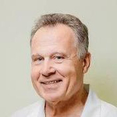 Осипов Анатолий Петрович, стоматолог-хирург