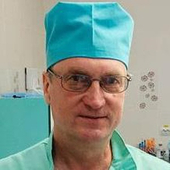 Топоров Александр Юрьевич, стоматолог-терапевт