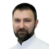 Абрамян Вадим Антонович, стоматолог-хирург