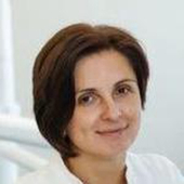 Круглова Юлия Евгеньевна, стоматолог-ортопед