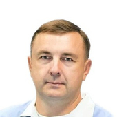 Смалюга Юрий Геннадьевич, стоматолог-терапевт