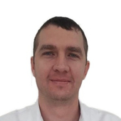 Правоторов Максим Сергеевич, стоматолог-терапевт