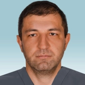 Гитинов Расул Гасанович, стоматолог-хирург