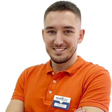 Бердышев Михаэль Станиславович, стоматолог-терапевт