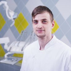 Гасанов Керим Гаджимагомедович, стоматолог-терапевт