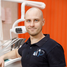 Герасимов Виктор Валерьевич, стоматолог-хирург