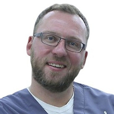 Кучерук Виктор Вениаминович, стоматолог-терапевт