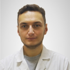 Лашук Артем Владимирович, терапевт