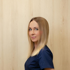 Бледных Екатерина Андреевна, стоматолог-терапевт