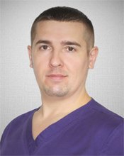 Головач Александр Сергеевич, стоматолог-терапевт