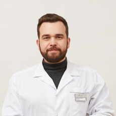 Чикуров Александр Андреевич, невролог