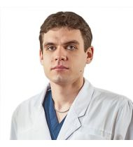 Стражников Илья Андреевич, гинеколог