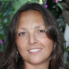 Домбровская Юлия Андреевна, стоматолог-терапевт