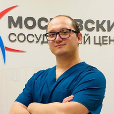 Ахмеров Идрис Эдуардович, хирург