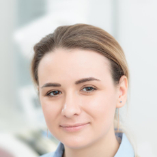 Славута Яна Борисовна, стоматолог-терапевт