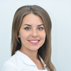 Кудерова Ирина Геннадьевна, стоматолог-терапевт