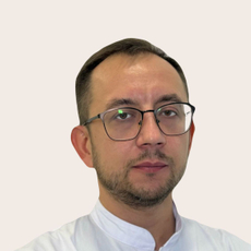 Вахитов - Ковалевич Руслан Маратович, травматолог