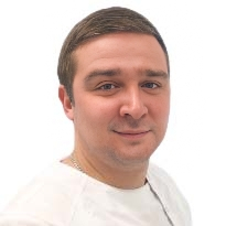 Лежнев Максим Алексеевич, стоматолог-терапевт