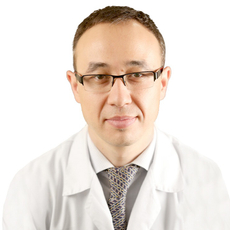 Гуспанов Ренат Иватуллаевич, уролог