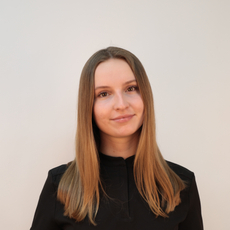 Коробова Ирина Сергеевна, стоматолог-терапевт