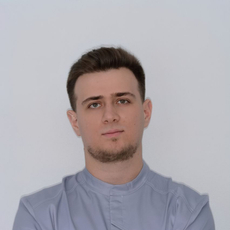 Рязанов Никита Сергеевич, стоматолог-хирург