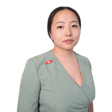 Ли Алина Викторовна, стоматолог-терапевт