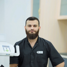 Меликян Артур Ашотович, стоматолог-терапевт