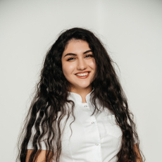 Абдуллаева Лиана Гусейновна, стоматолог-терапевт