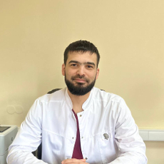 Князев Азамат Олегович, нейрохирург