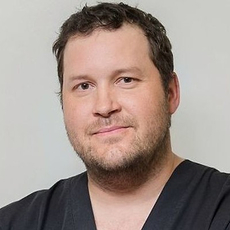 Батов Евгений Анатольевич, имплантолог