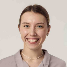 Жилина Юлия Александровна, стоматолог-терапевт