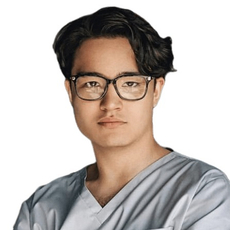 Байкуатов Азамат Майрамбаевич, стоматолог-хирург