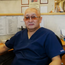 Худаев Михаил Олегович, стоматолог-ортопед