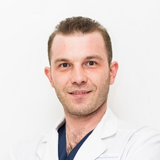 Дулатов Артур Ревхатович, ортопед