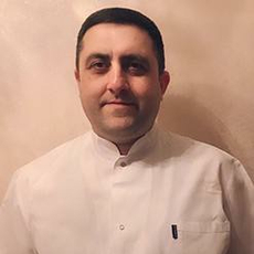 Аванесян Григорий Владимирович, стоматолог-терапевт