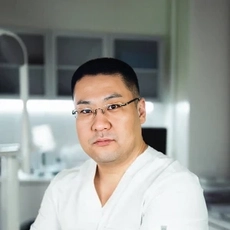 Константин Владимирович Хан, стоматолог-ортопед