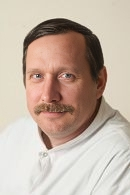 Гвоздович Владимир Александрович, стоматолог-хирург