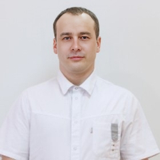 Логвинов Эдуард Владимирович, стоматолог-терапевт