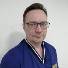 Шарунов Денис Сергеевич, стоматолог-терапевт