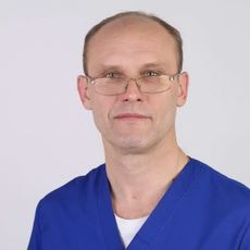 Наумов Олег Геннадьевич, хирург