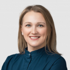 Плюснина Наталья Евгеньевна, стоматолог-терапевт