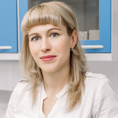 Карелина Анна Николаевна, стоматолог-хирург