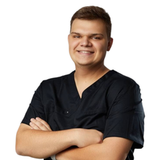 Николаев Дмитрий Александрович, стоматолог-хирург