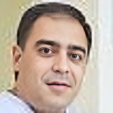 Оганян Карен Гагикович, стоматолог-хирург