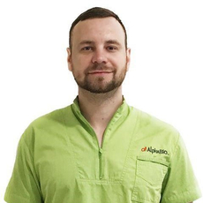 Мазур Александр Юрьевич, стоматолог-хирург