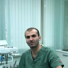 Гуджабидзе Ника Автандилович, стоматолог-хирург