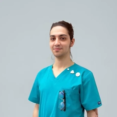 Нуриджанян Агаси Степанович, стоматолог-терапевт